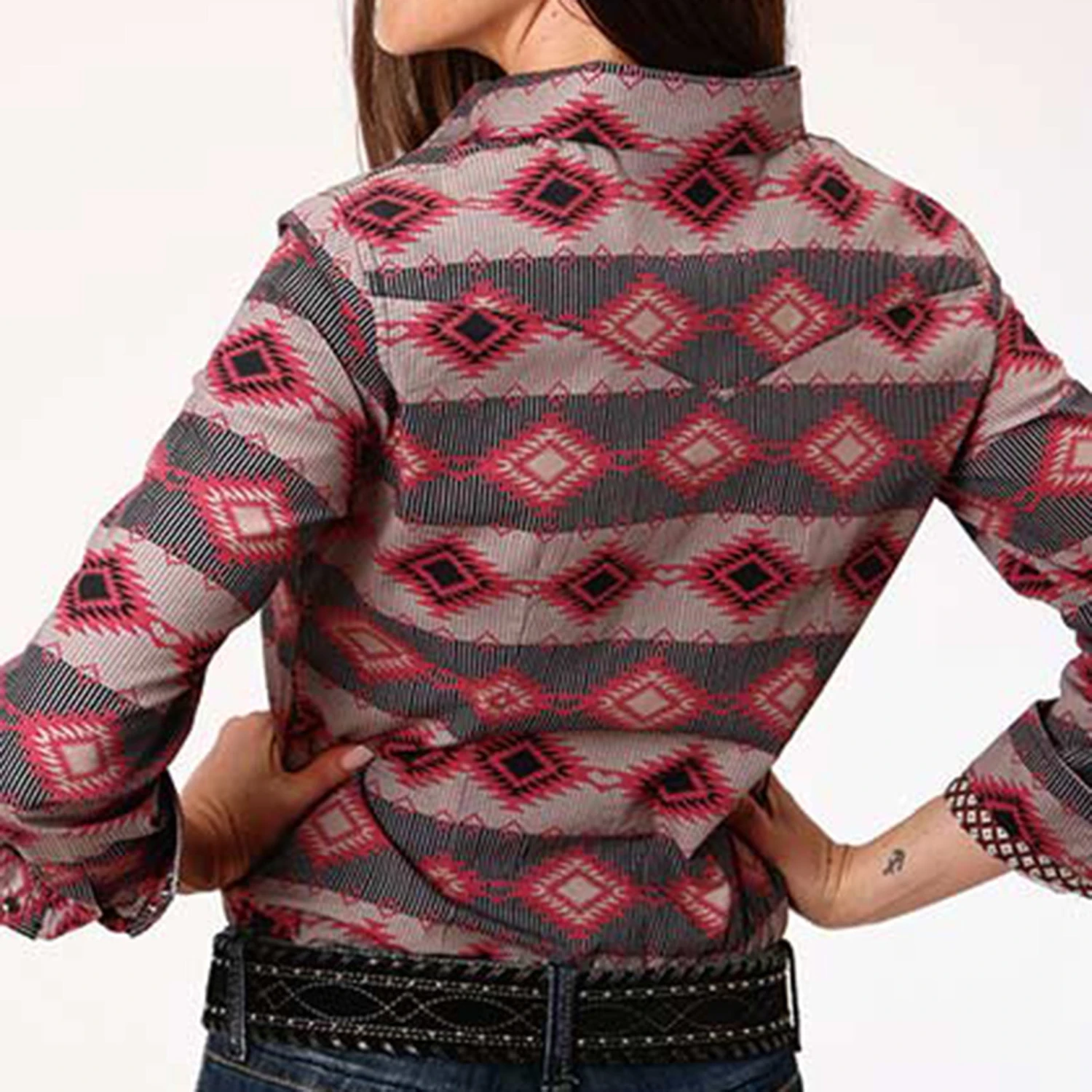 Roper Women's Aztec Print Long Sleeve Shirt 2 Roper Women's Aztec Print Long Sleeve Shirt - Image 2