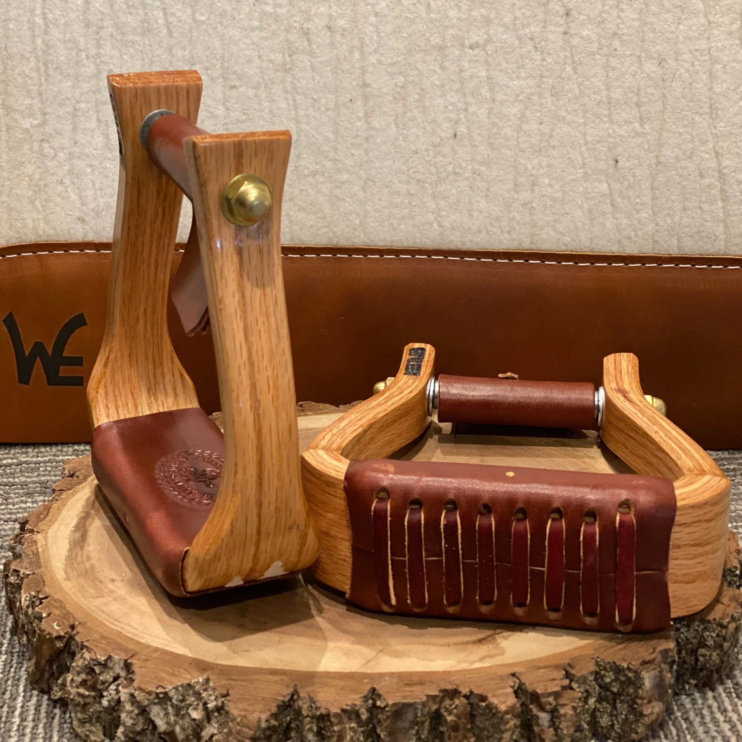 Nettles Stirrups 2" Halfbreed Varnish 3 Nettles Stirrups 2" Halfbreed Varnish - Image 3