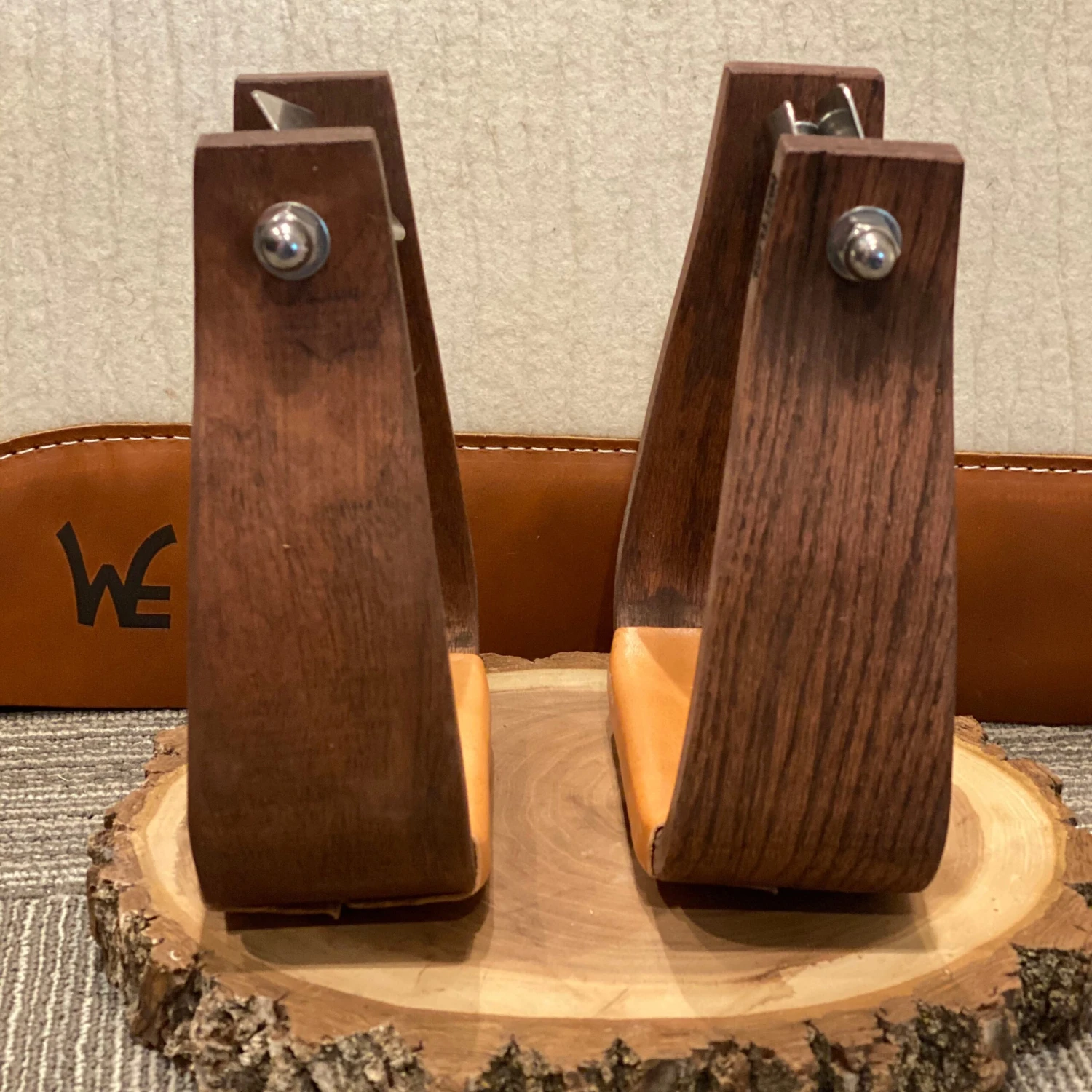 Nettles Stirrups 3" Duke Deep Roper 3 Nettles Stirrups 3" Duke Deep Roper - Image 3