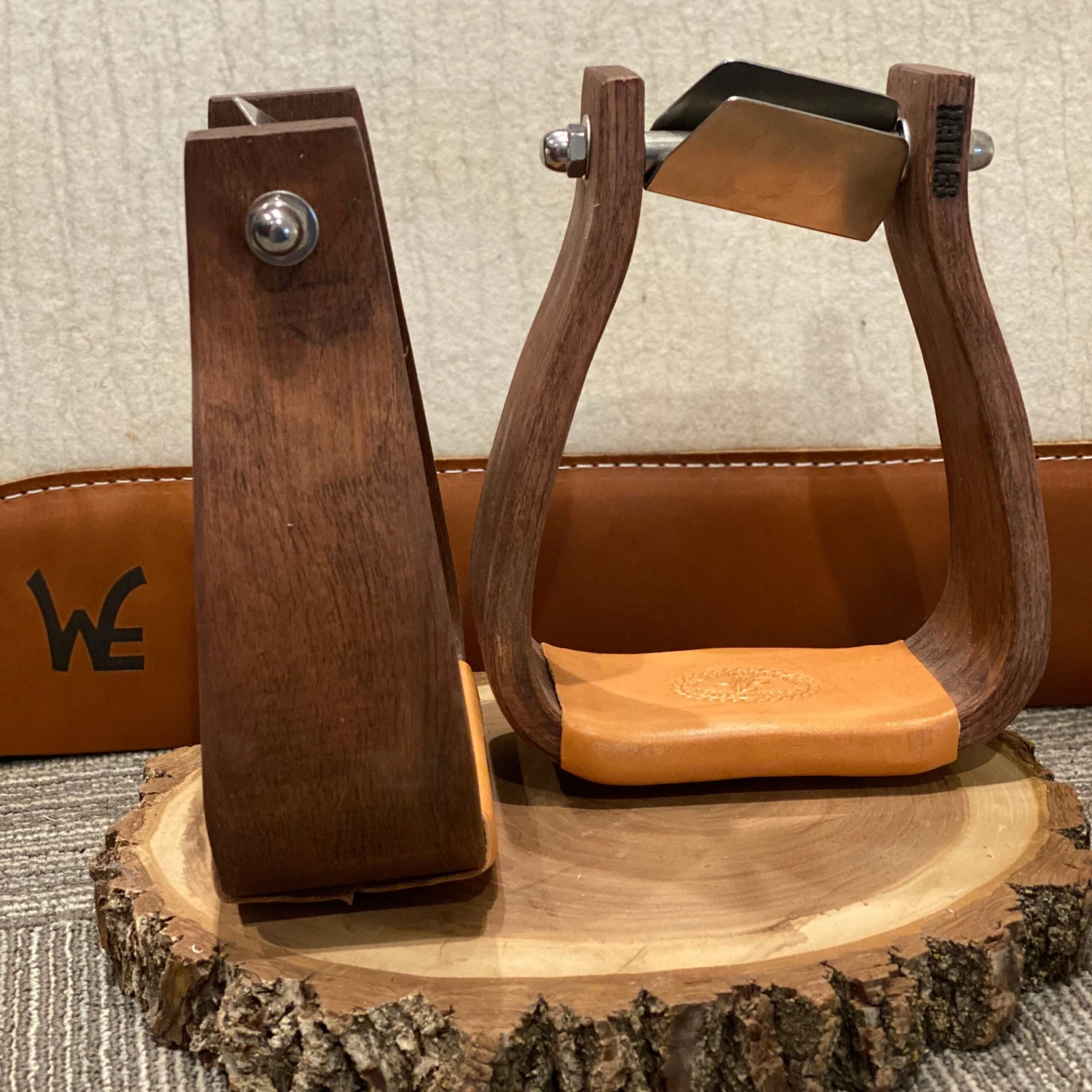 Nettles Stirrups 3" Duke Deep Roper 1 Nettles Stirrups 3" Duke Deep Roper