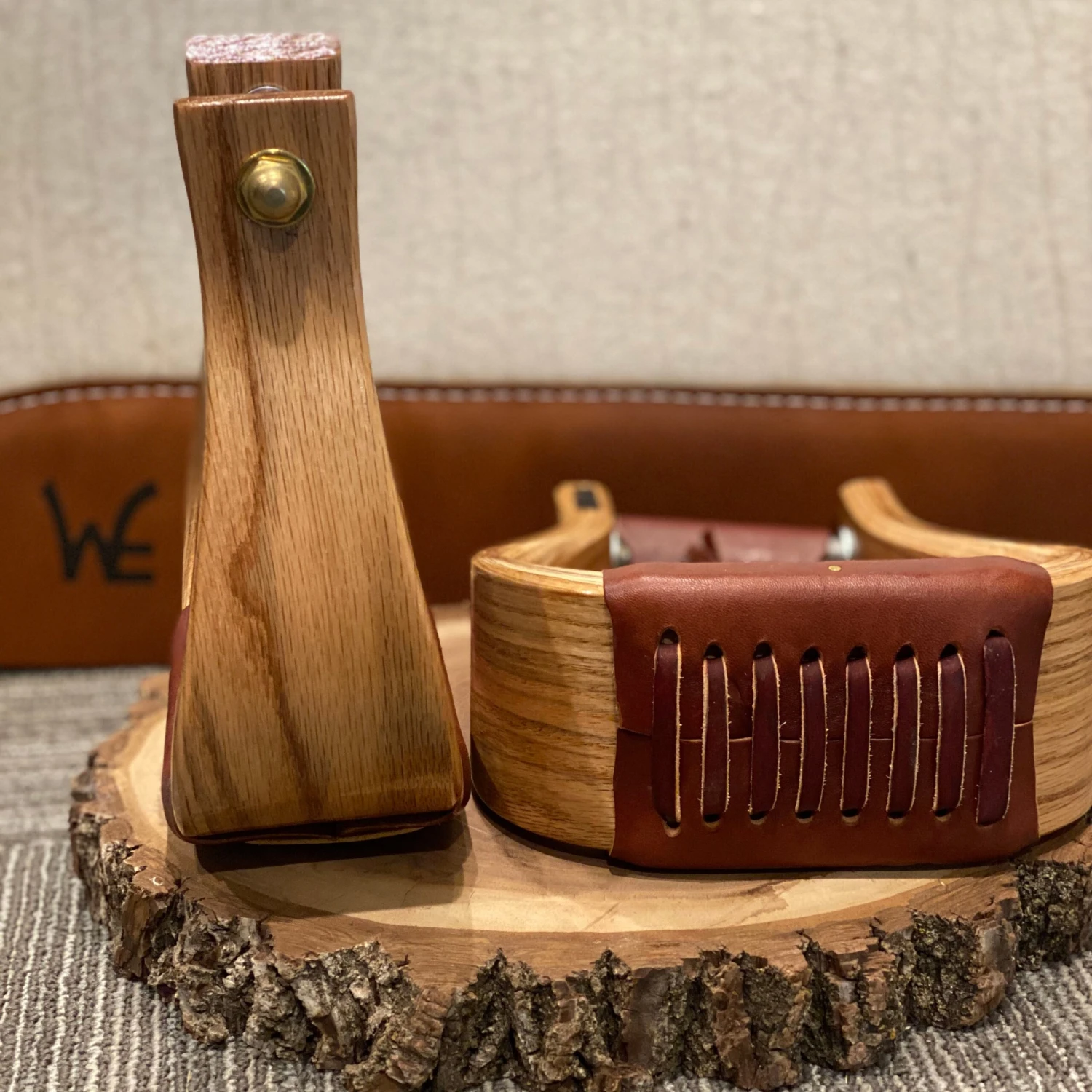 Nettles Stirrups 3" Oversize Flatbottom Varnish Finish 2 Nettles Stirrups 3" Oversize Flatbottom Varnish Finish - Image 2