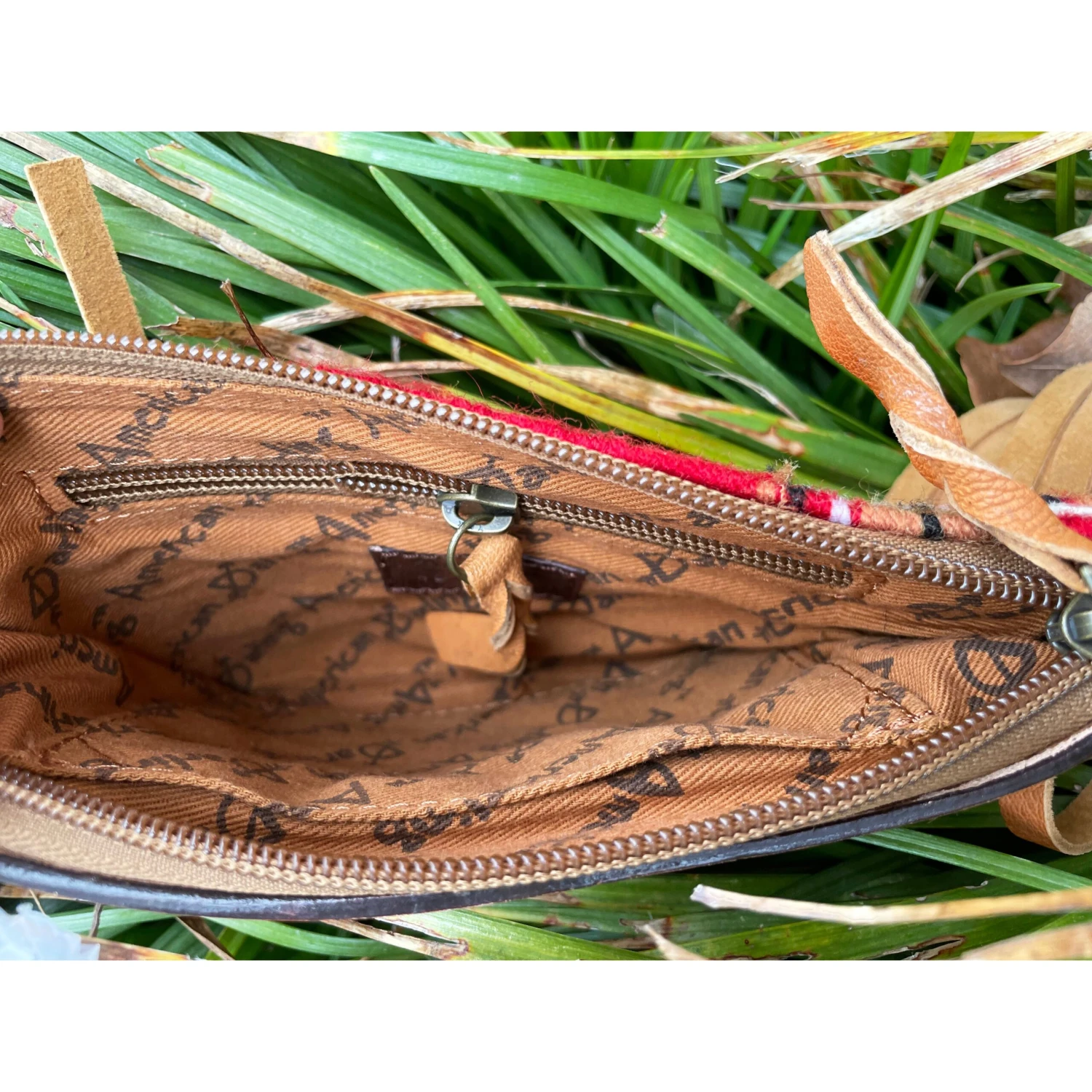 American Darling Red Tooled Clutch 7 American Darling Red Tooled Clutch - Image 7